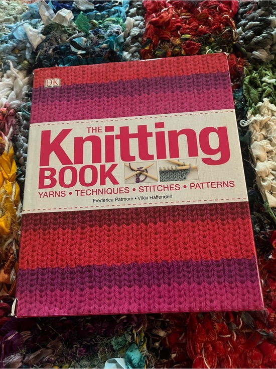 Other - The Knitting Book - Women's Sweater Knit Inspiration in Pink & Purple